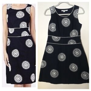 Boden Dress shift 6P petite embroidered sleeveless floral navy blue cotton twee
